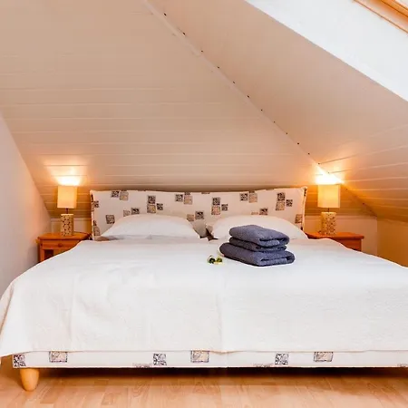 One Bed & Breakfast Karlovy Vary